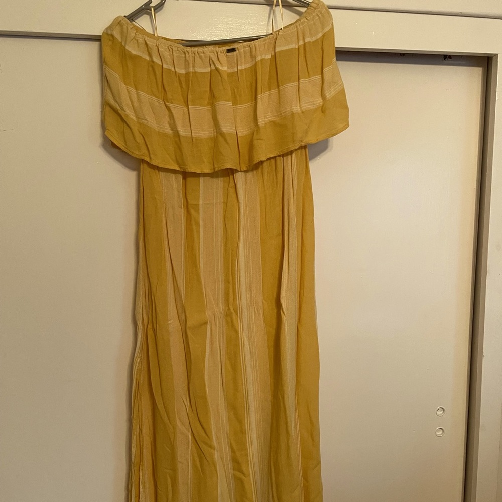 Strapless dress